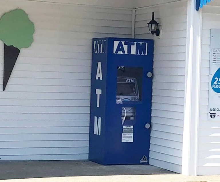 In Field — Blue Left