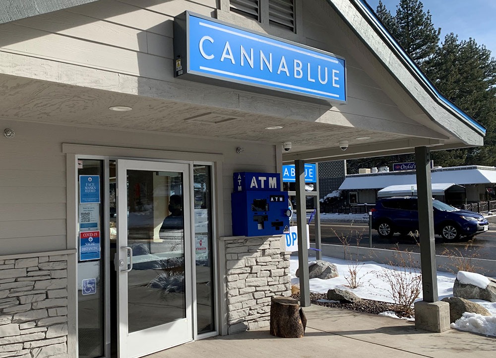 Onyx W — Wide View Installed